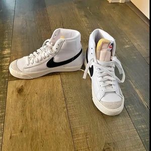 Nike Blazer Shoes - size 5